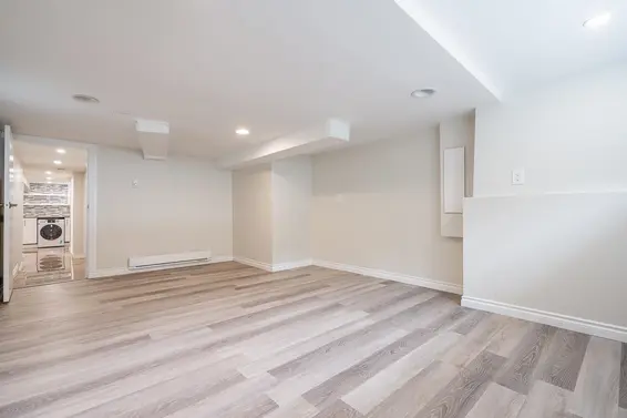 1819 Inglewood Avenue, West Vancouver For Sale - image 22