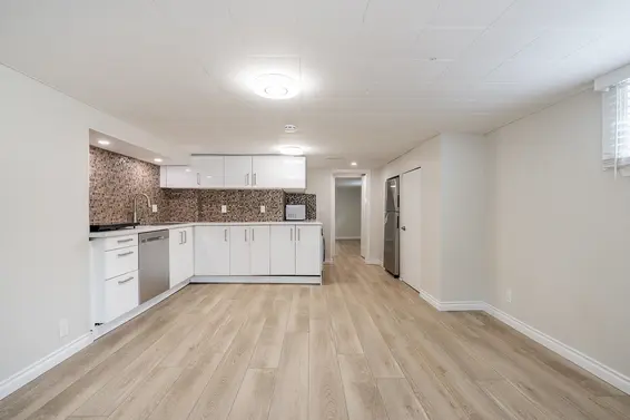 1819 Inglewood Avenue, West Vancouver For Sale - image 24