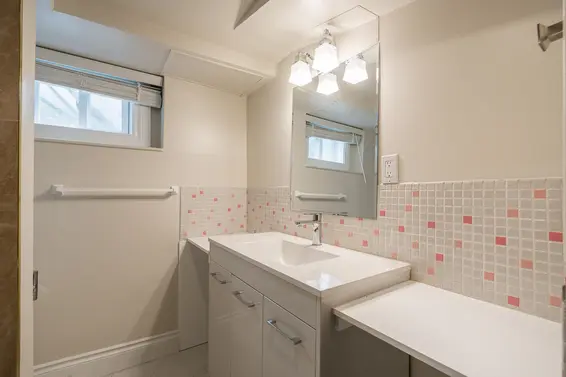 1819 Inglewood Avenue, West Vancouver For Sale - image 28