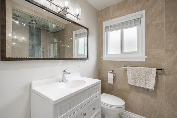 1819 Inglewood Avenue, West Vancouver For Sale - image 37