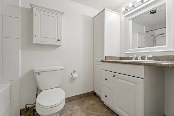 122 1363 Clyde Avenue, West Vancouver For Sale - image 19