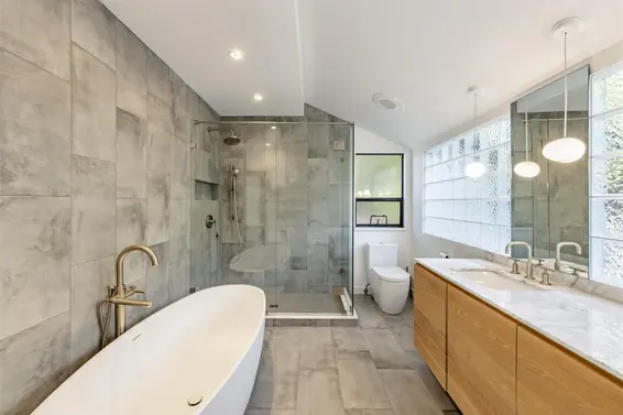975 Aubeneau Crescent, West Vancouver For Sale - image 20