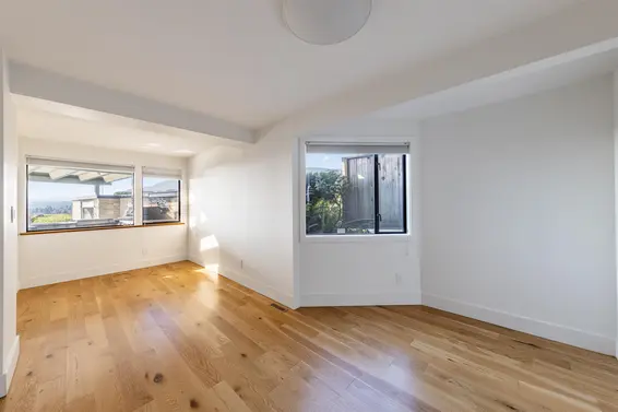 975 Aubeneau Crescent, West Vancouver For Sale - image 26
