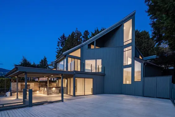 975 Aubeneau Crescent, West Vancouver For Sale - image 36
