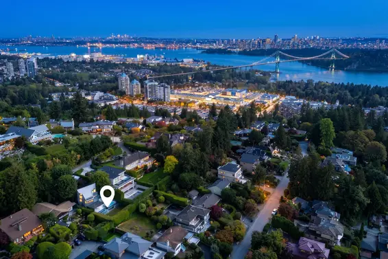 975 Aubeneau Crescent, West Vancouver For Sale - image 37