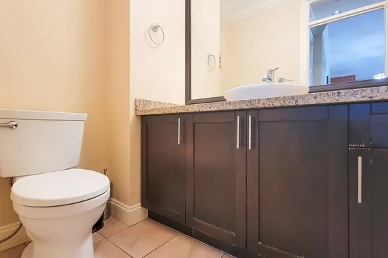 203 East 18th Street, North Vancouver For Sale - image 10