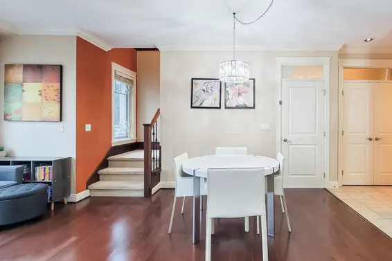 203 East 18th Street, North Vancouver For Sale - image 4