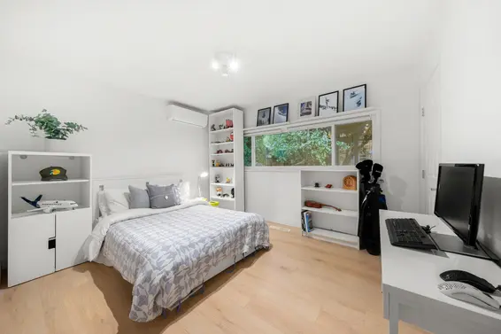 1155 Tatlow Avenue, North Vancouver For Sale - image 28