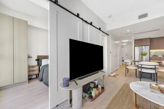 1102 1401 Hunter Street, Vancouver For Sale - image 8