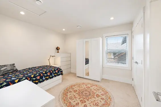 344 East 21 Street, North Vancouver For Sale - image 24