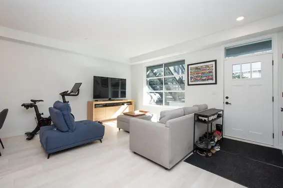 118 2045 Heritage Park Lane, North Vancouver For Sale - image 9