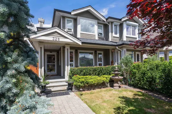 326 East 12th Street, North Vancouver For Sale - image 1