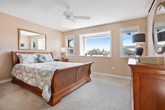 326 East 12th Street, North Vancouver For Sale - image 10