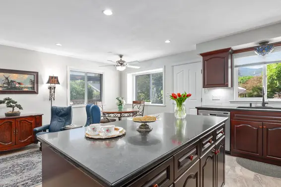 326 East 12th Street, North Vancouver For Sale - image 6