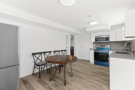 104 Bonnymuir Drive, West Vancouver For Sale - image 36