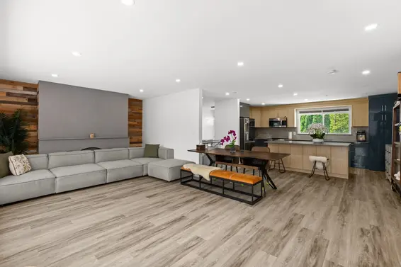 104 Bonnymuir Drive, West Vancouver For Sale - image 7
