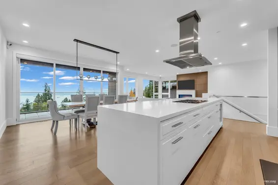 3018 Burfield Place, West Vancouver For Sale - image 13