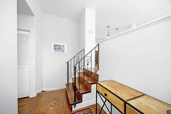 1388 East 20th Street, North Vancouver For Sale - image 11