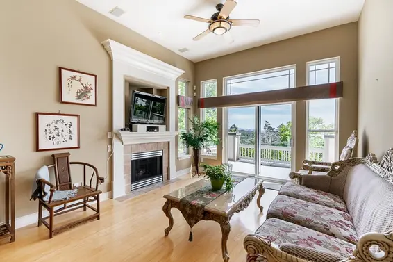 4918 Edendale Lane, West Vancouver For Sale - image 7
