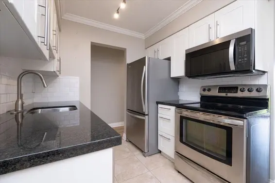 201 134 West 20th Street, North Vancouver For Sale - image 10