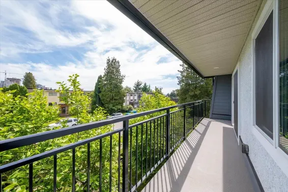 201 134 West 20th Street, North Vancouver For Sale - image 17