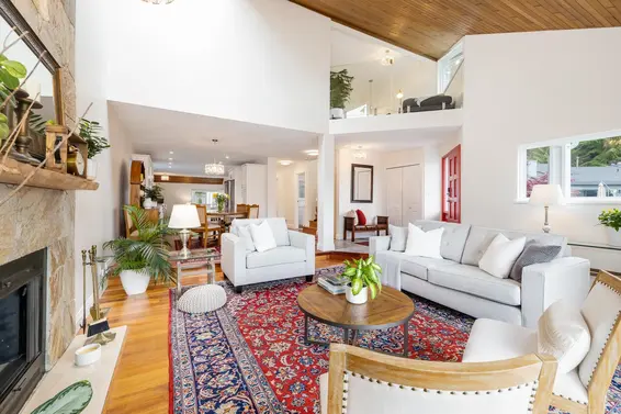 5562 Swordfern Place, North Vancouver For Sale - image 6