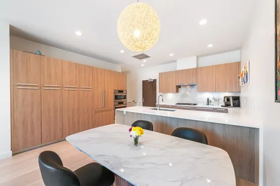 2765 Mountain Highway, North Vancouver For Sale - image 12