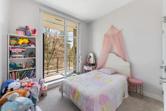 2765 Mountain Highway, North Vancouver For Sale - image 18