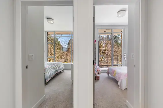 2765 Mountain Highway, North Vancouver For Sale - image 20