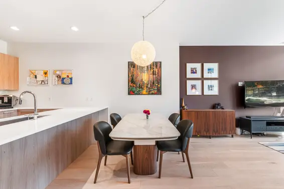 2765 Mountain Highway, North Vancouver For Sale - image 6