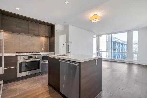 601 1550 Fern Street, North Vancouver For Sale - image 4