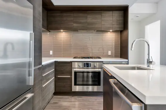 601 1550 Fern Street, North Vancouver For Sale - image 5