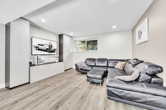 1176 West 23rd Street, North Vancouver For Sale - image 26