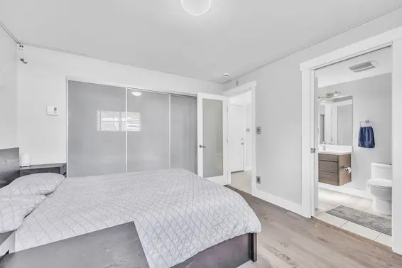 1176 West 23rd Street, North Vancouver For Sale - image 30