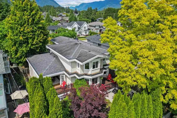 749 East 10th Street, North Vancouver