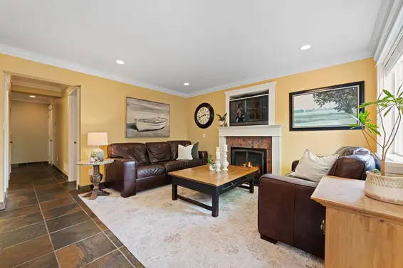 749 East 10th Street, North Vancouver For Sale - image 14
