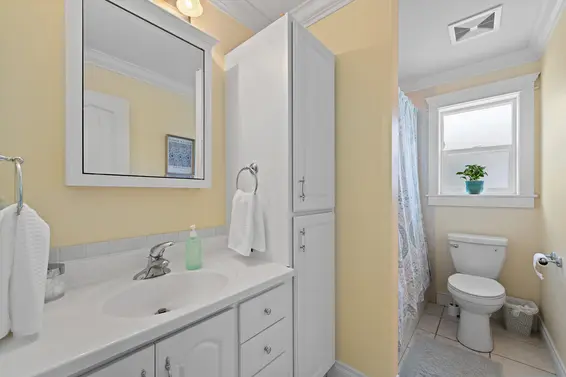 749 East 10th Street, North Vancouver For Sale - image 21