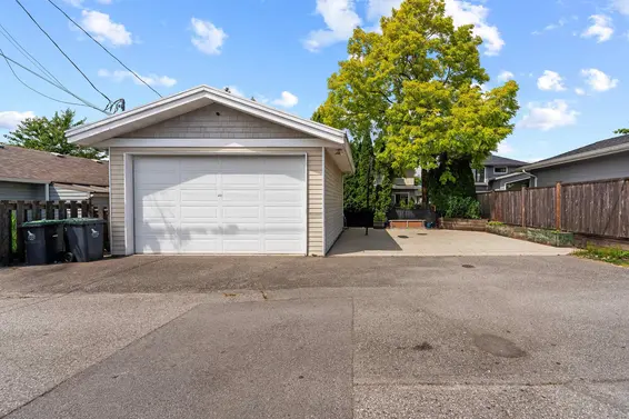 749 East 10th Street, North Vancouver For Sale - image 34