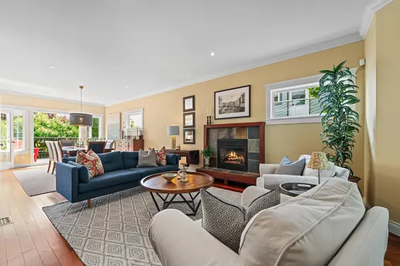 749 East 10th Street, North Vancouver For Sale - image 9