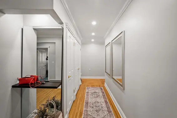80 Glenmore Drive, West Vancouver For Sale - image 10