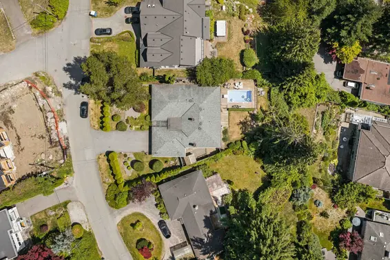 80 Glenmore Drive, West Vancouver For Sale - image 39