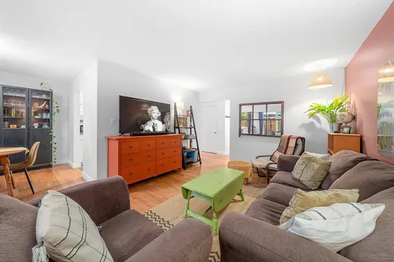 75 1034 Premier Street, North Vancouver For Sale - image 2