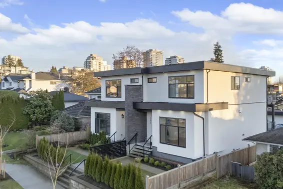 253 West 18th Street, North Vancouver For Sale - image 27