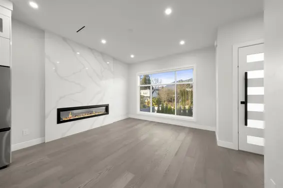 253 West 18th Street, North Vancouver For Sale - image 4