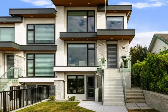 220 East 22Nd Street, North Vancouver