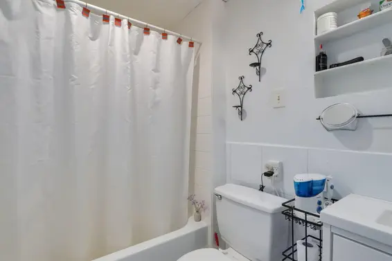 957 Essex Road, North Vancouver For Sale - image 16