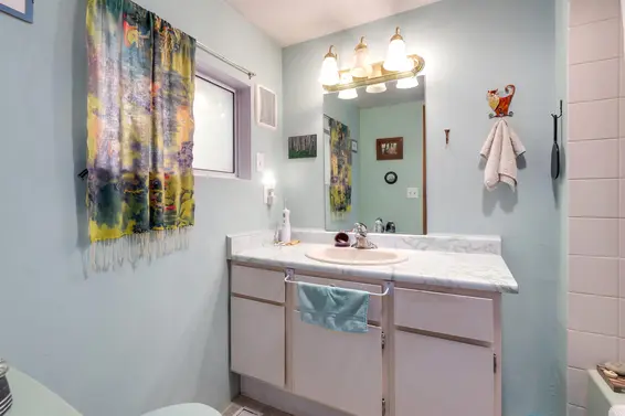 957 Essex Road, North Vancouver For Sale - image 17