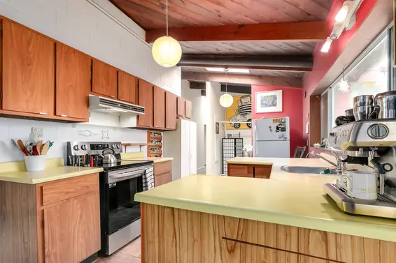 957 Essex Road, North Vancouver For Sale - image 8