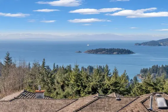 4795 Westwood Drive, West Vancouver For Sale - image 3