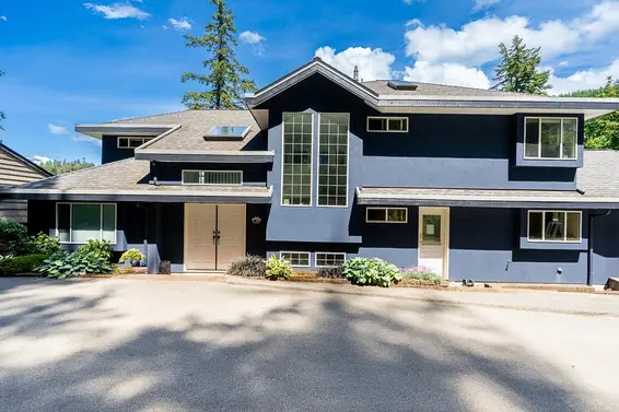 6330 Chatham Street, West Vancouver